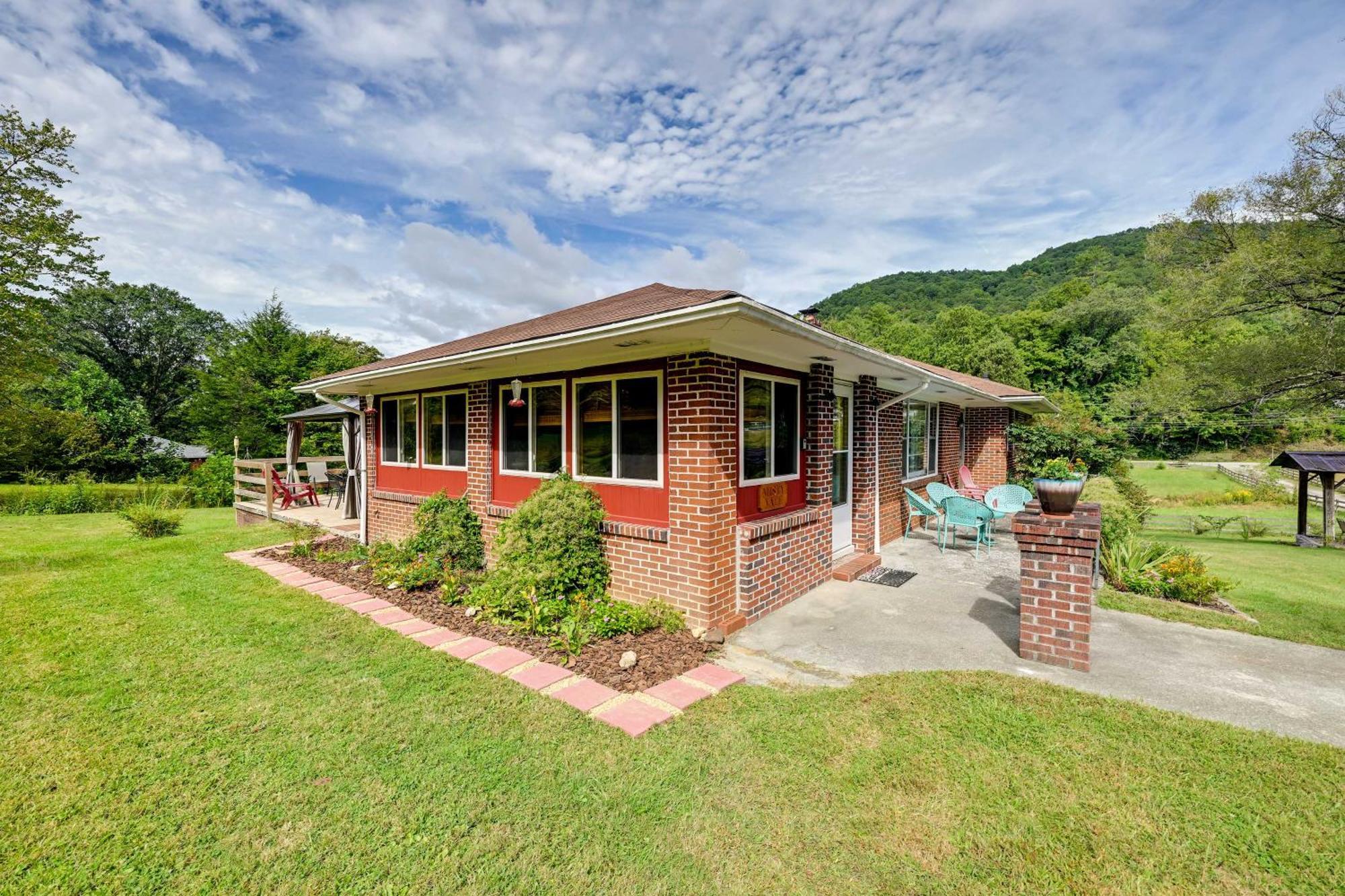 Serene Misty Vale Home With Game Room, Grill! Clayton Kültér fotó