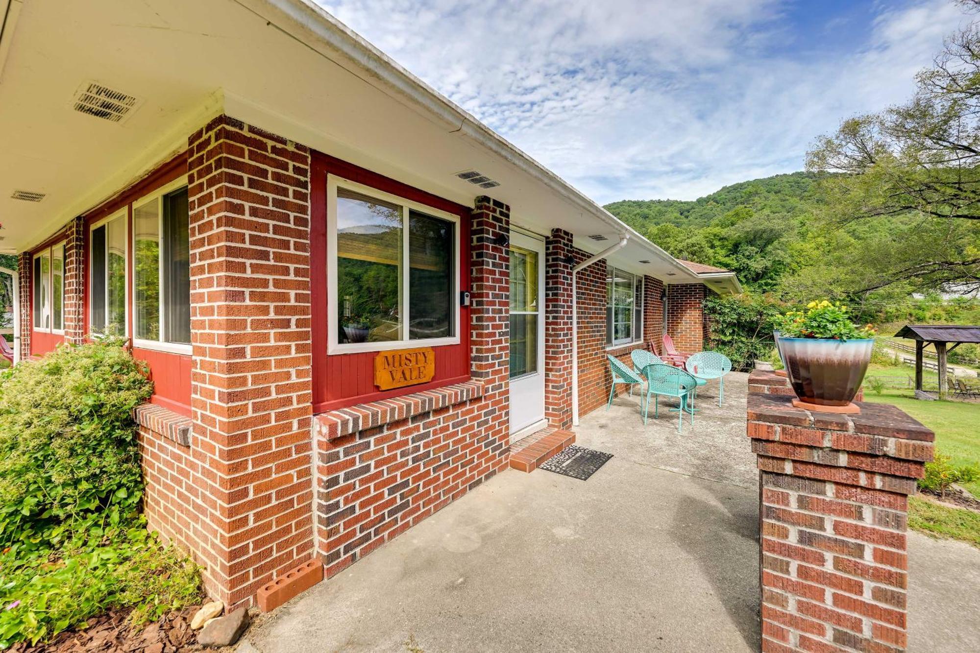 Serene Misty Vale Home With Game Room, Grill! Clayton Kültér fotó